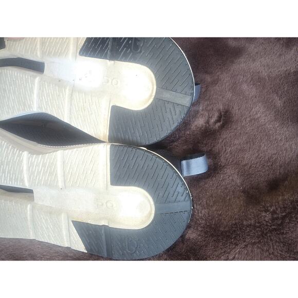 Men's On Cloudeasy, Black/Rock, 10.5 D Medium US - Picture 10 of 13